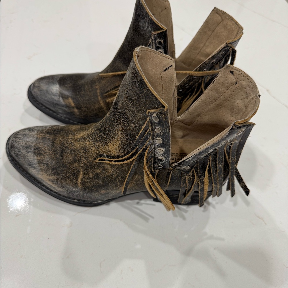 Circle G Distressed Fringe Ankle Boots - Black and Brown